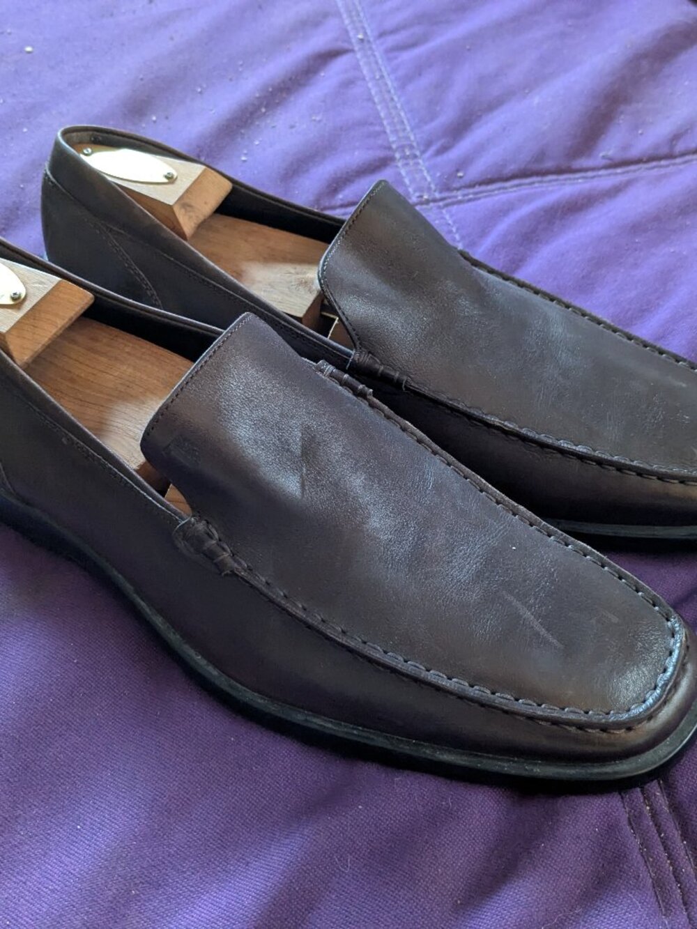 Tod's Leather loafers brown size 10 rubber outsole